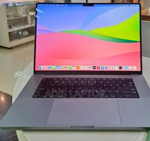 New Laptop Apple MacBook Pro 2023 M2 32GB Apple M2 SSD 512GB