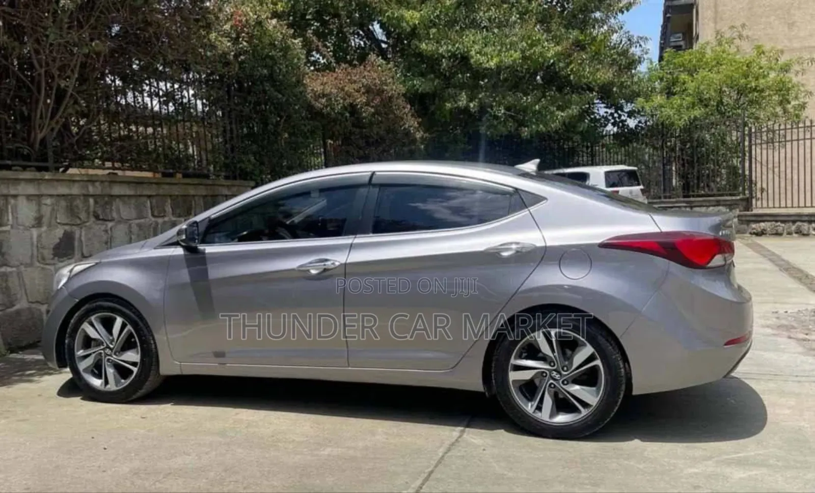 Hyundai Avante 2014 Silver