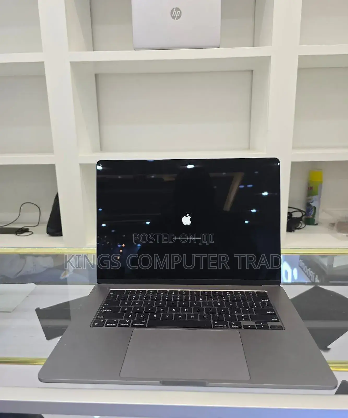 New Laptop Apple MacBook Air 2022 M2 8GB Apple M2 SSD 256GB