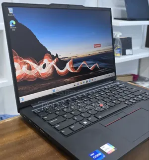 Photo - New Laptop Lenovo ThinkPad Yoga 16GB Intel Core I7 SSD 512GB