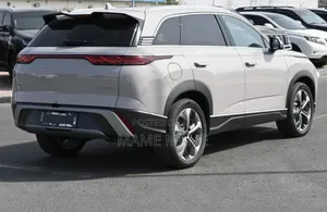 New BYD Seal DM-i 2024 White