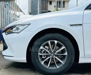 New BYD Seal DM-i 2024 White