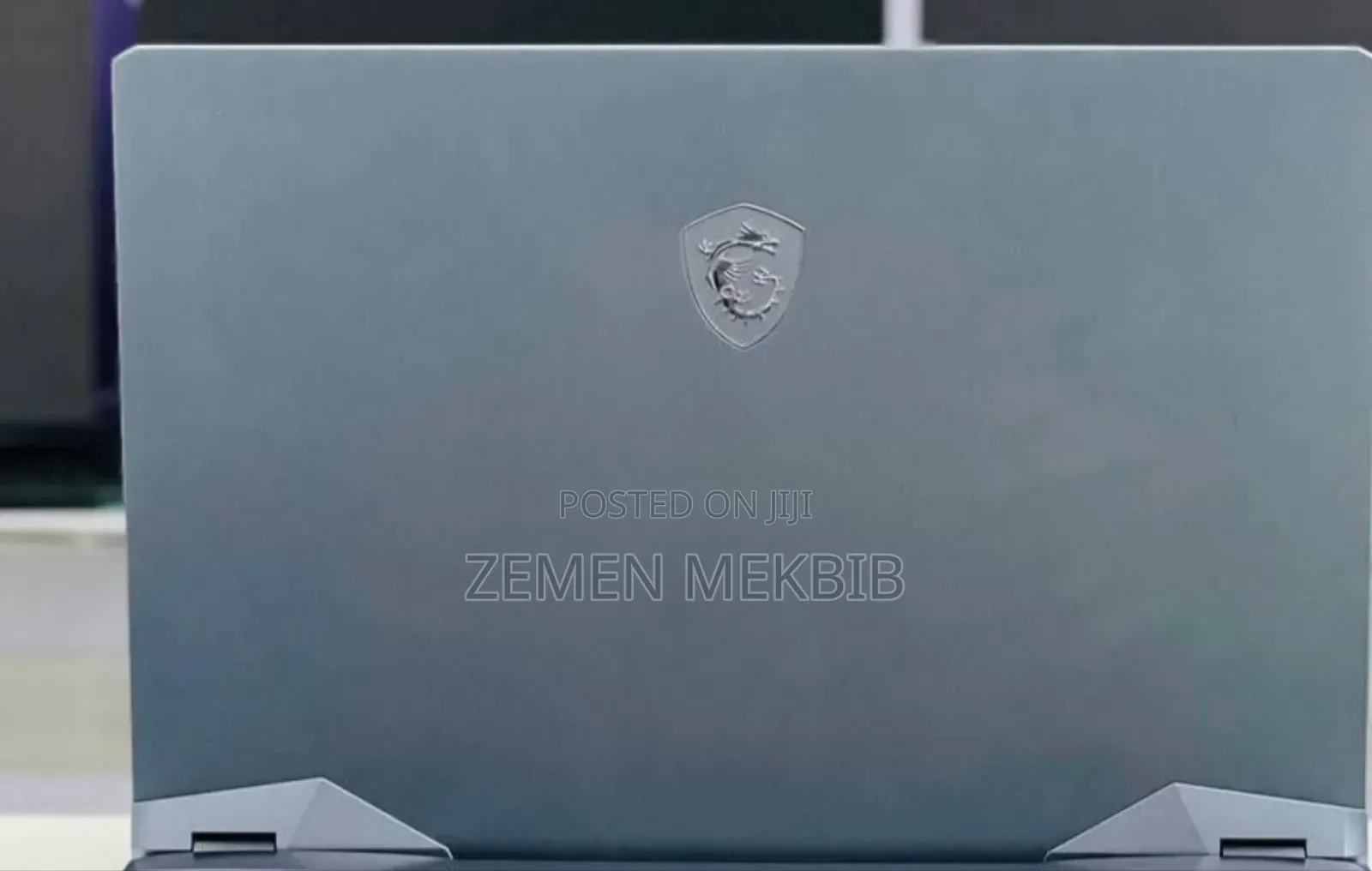 New Laptop MSI Raider GE76 12UGS 16GB Intel Core I7 SSD 1T