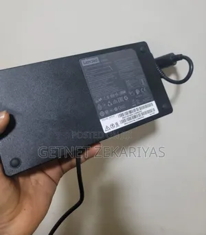 Photo - Lenovo Gaming Charger