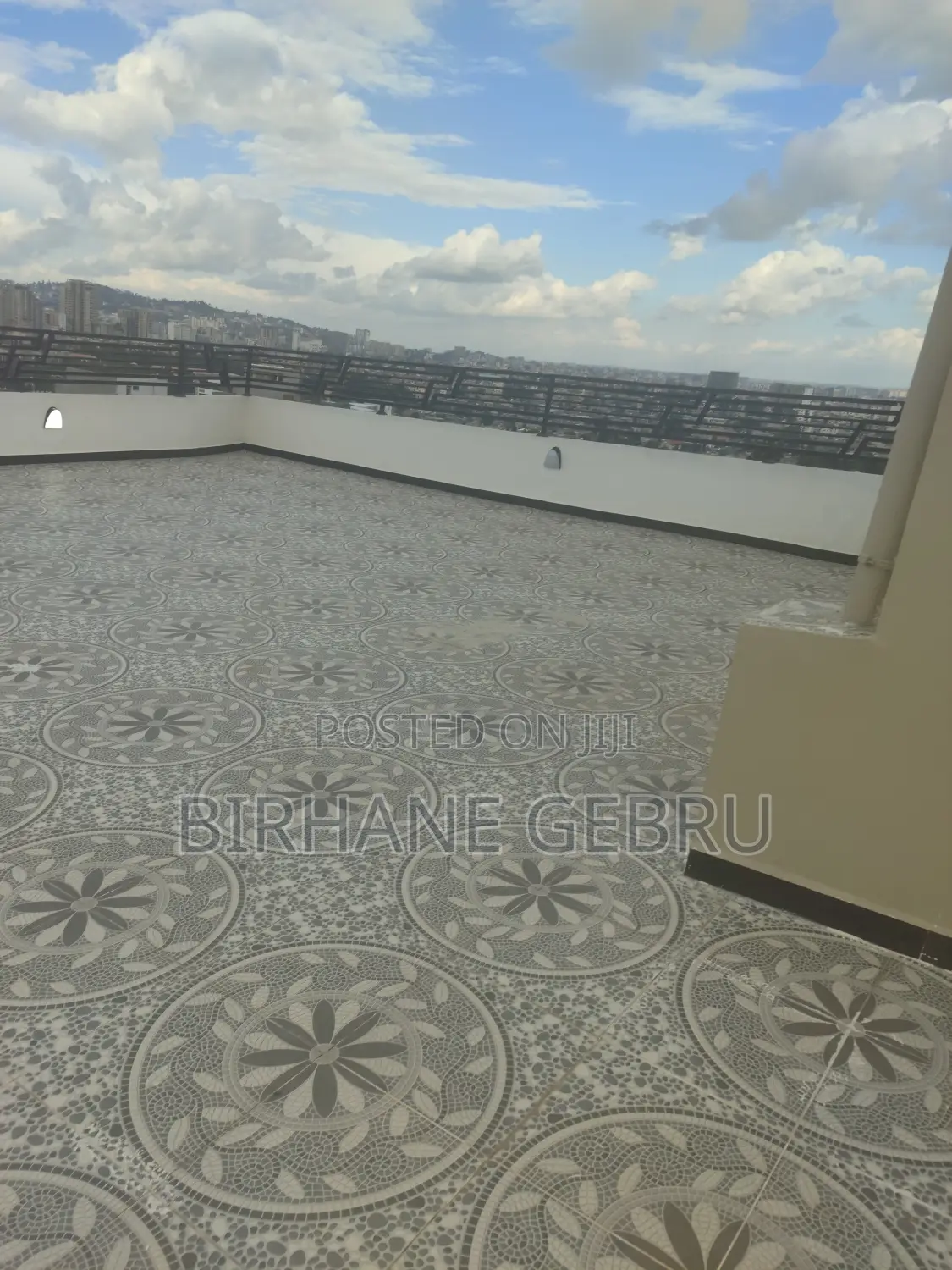 3bdrm Apartment in Luxury Apartiment, Bole for rent