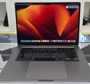 Photo - New Laptop Apple MacBook Air 2022 M2 8GB Apple M2 SSD 256GB