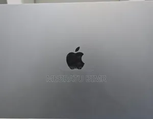 New Laptop Apple MacBook Air 2022 M2 8GB Apple M2 SSD 256GB