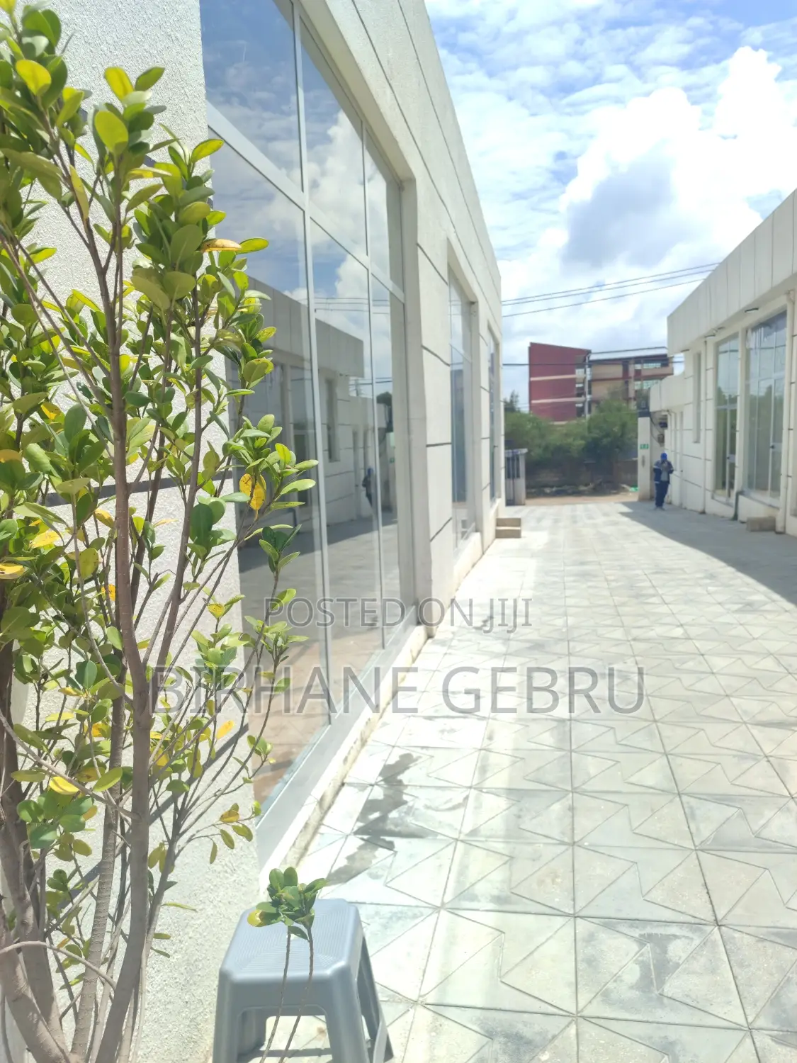 1bdrm Block of Flats in Ground Marketing, Bole for rent