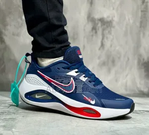 Photo - Nike Zoom Good Quality Sneaker