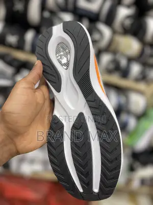 Nike Air Zoom Sneakers Very Good Quality Shoe