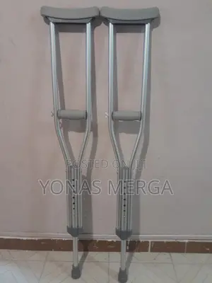 Photo - New Pair Crutches፯∫∫Crutches፮’ ̇Crutches፻≤Crutches፹+Cranch