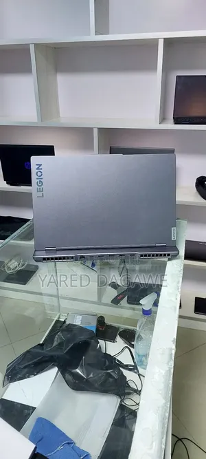 New Laptop Lenovo Legion 5 16GB AMD Ryzen 7 SSD 1T