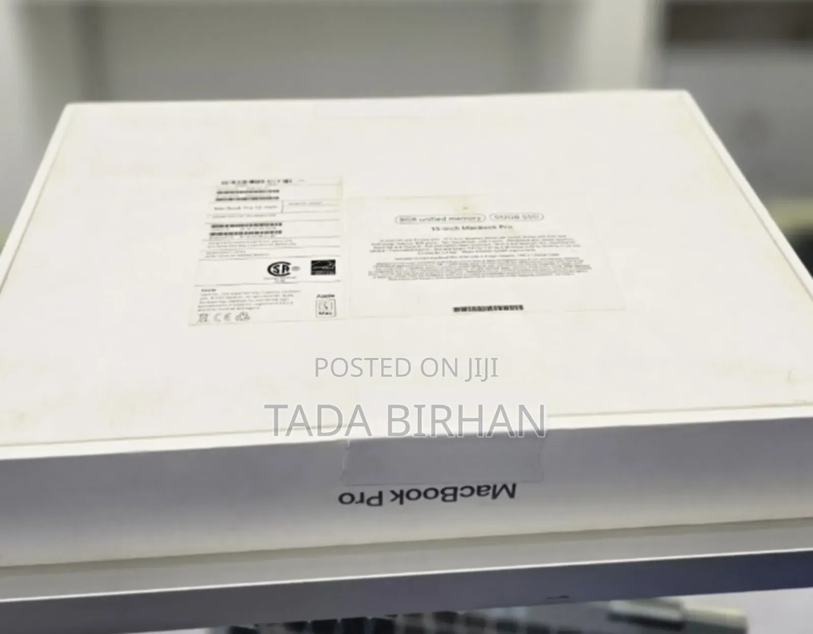 New Laptop Apple MacBook Pro M1 8GB Apple M2 SSD 256GB