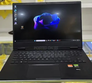 New Laptop HP Omen 17t 16GB AMD Ryzen 7 SSD 512GB