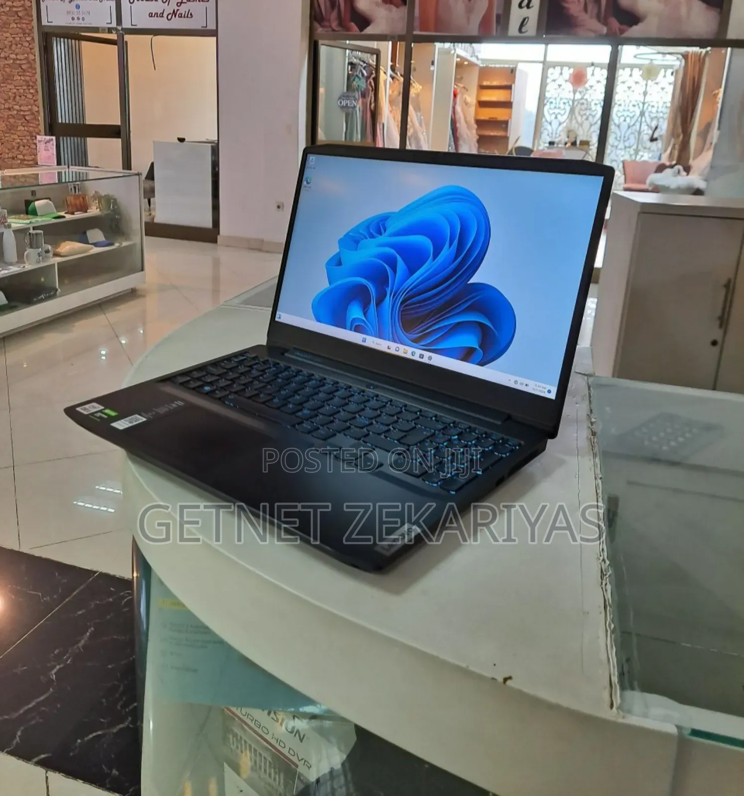 New Laptop Lenovo IdeaPad 320 16GB Intel Core I5 SSD 512GB