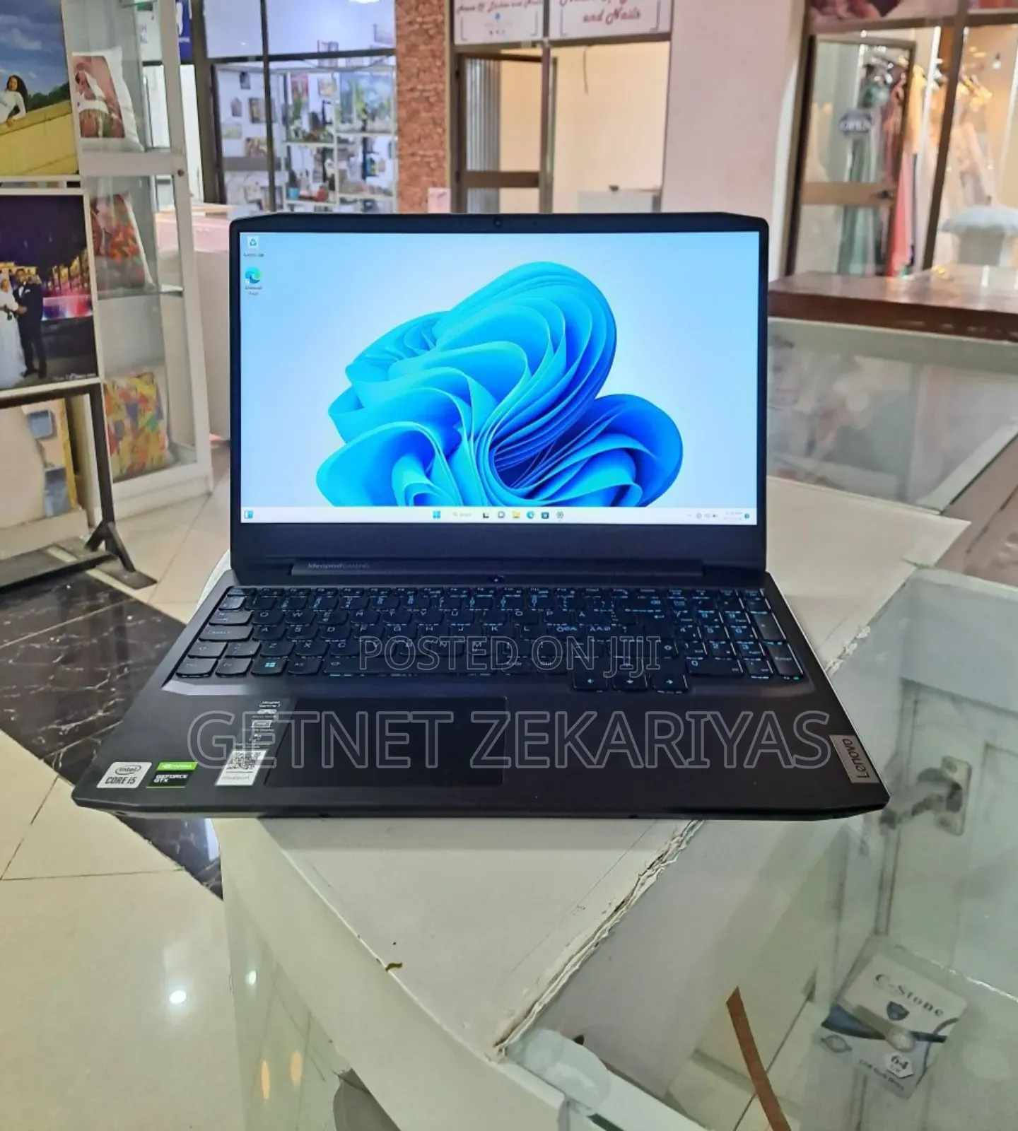 New Laptop Lenovo IdeaPad 320 16GB Intel Core I5 SSD 512GB