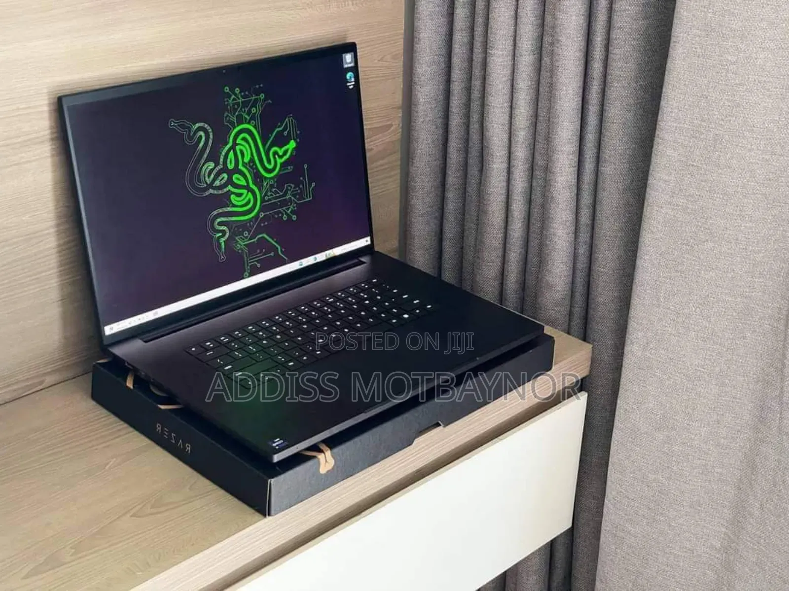 New Laptop Razer Blade 32GB Intel Core I9 SSD 2T