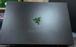 New Laptop Razer Blade 32GB Intel Core I9 SSD 2T
