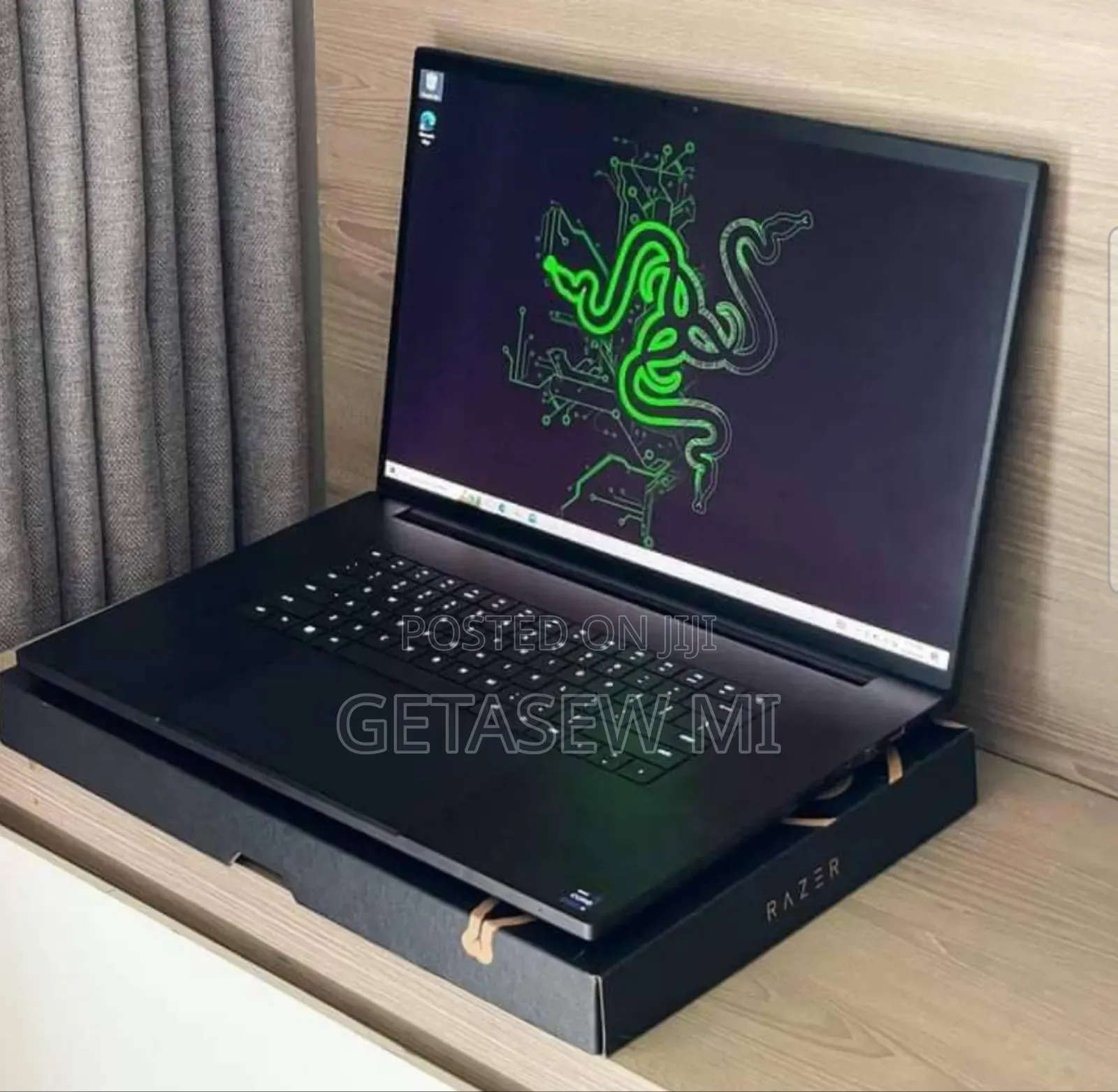 New Laptop Razer Blade 32GB Intel Core I9 SSD 2T