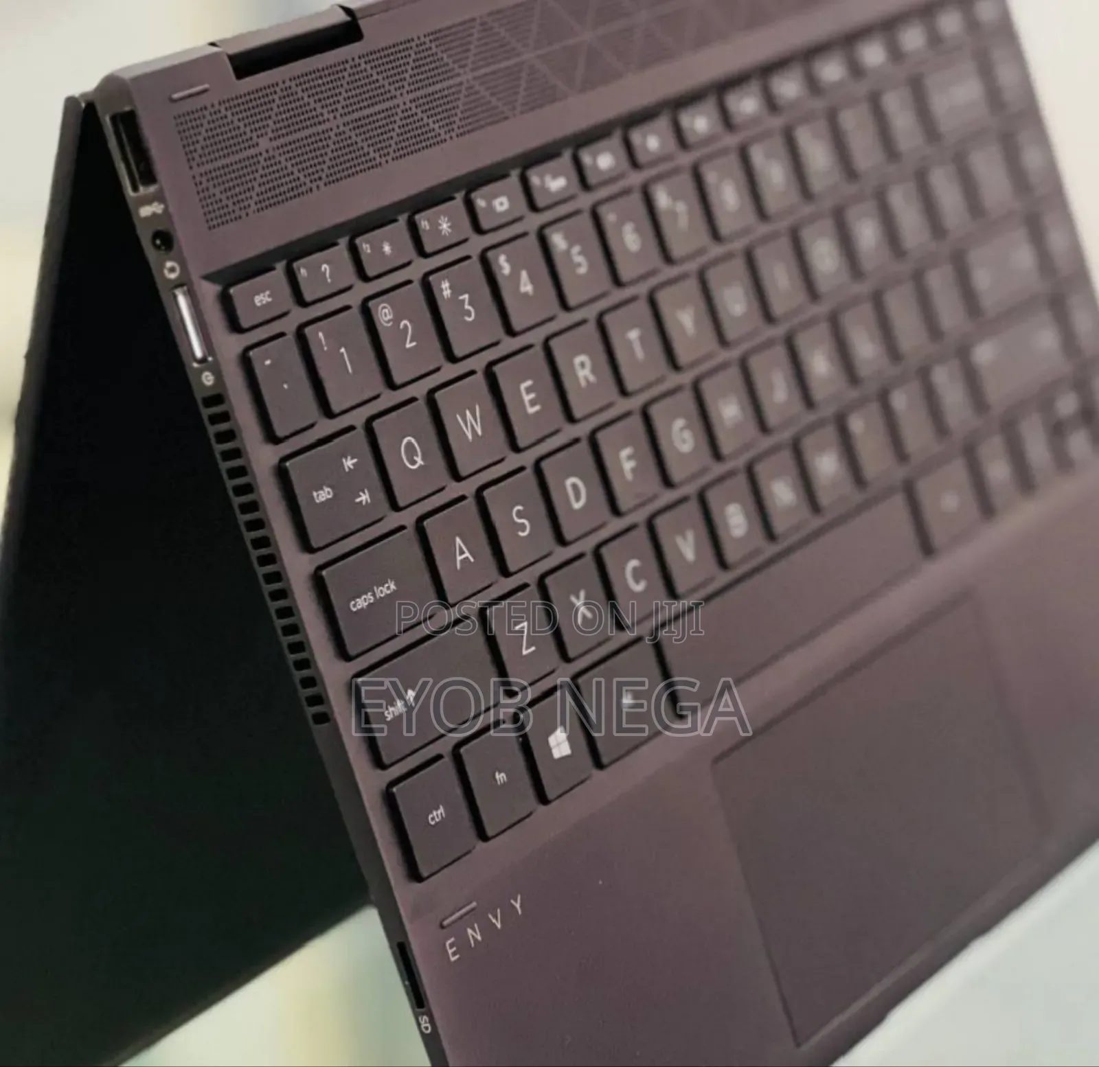 New Laptop HP Envy X360 8GB AMD Ryzen 5 SSD 512GB