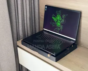 New Laptop Razer Blade 32GB Intel Core I9 SSD 2T