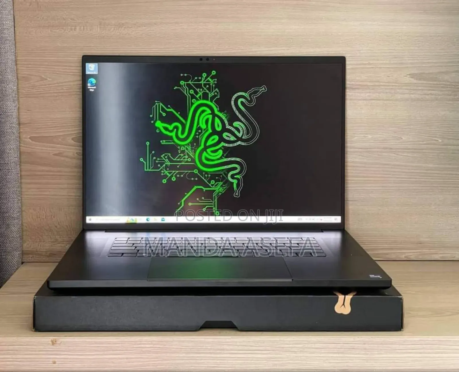 New Laptop Razer Blade 32GB Intel Core I9 SSD 2T