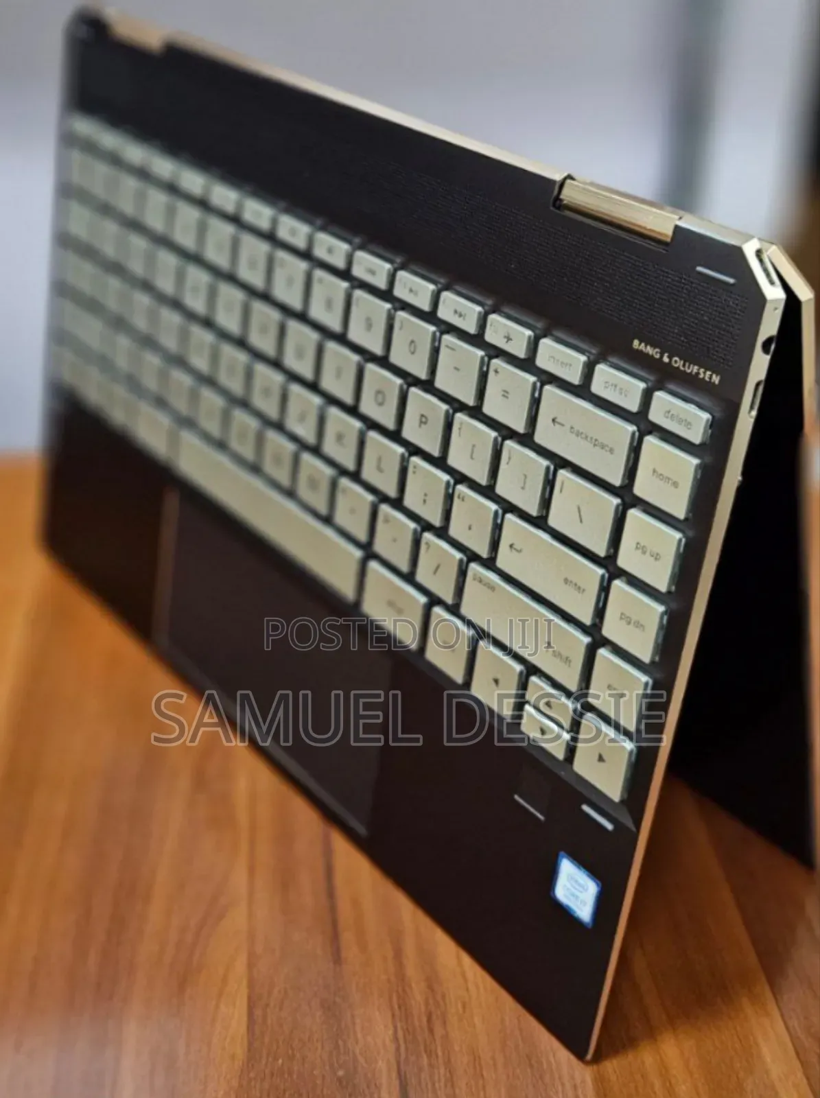 New Laptop HP Spectre X360 8GB Intel Core I7 SSD 512GB