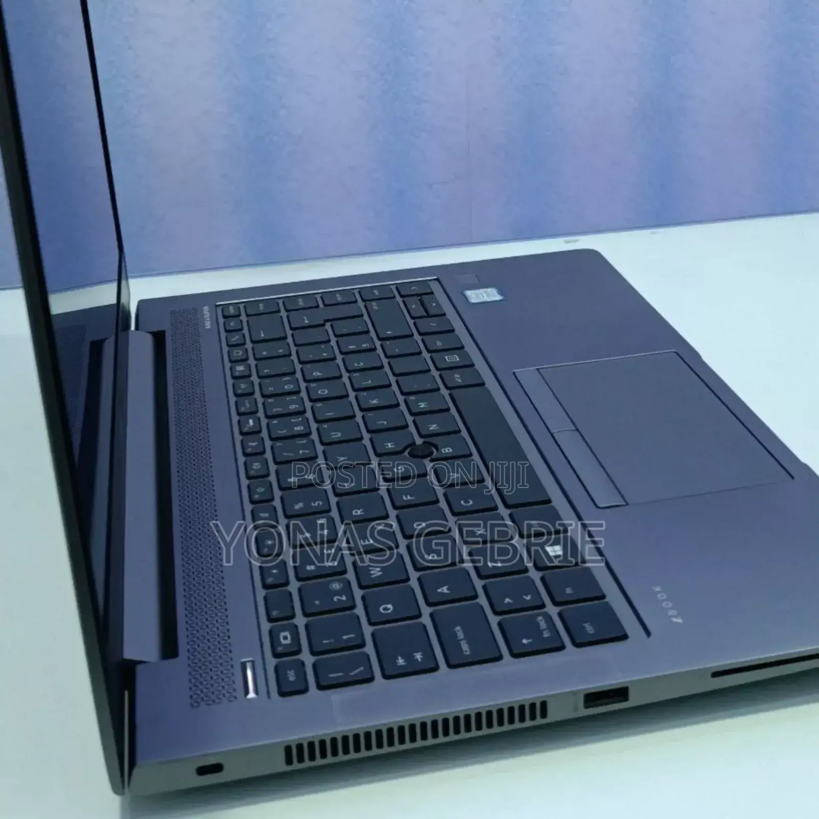 New Laptop HP ZBook X2 G4 8GB Intel Core I5 SSD 256GB