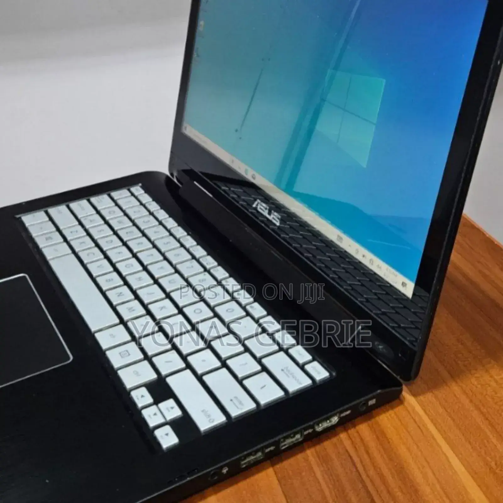 New Laptop Asus UX360CA 6GB Intel Core I5 SSD 500GB