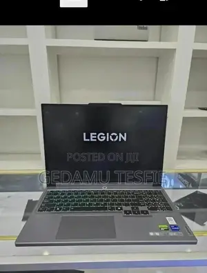 New Laptop Lenovo 16GB Intel Core i7 SSD 1T