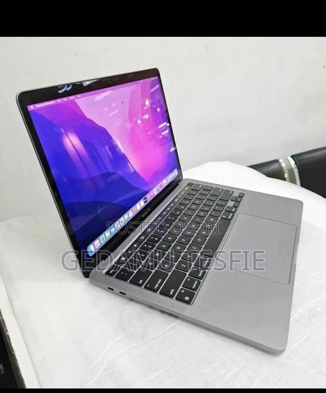New Laptop Apple MacBook Air 2020 M1 8GB SSD 512GB