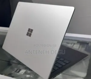 New Laptop Microsoft Surface Book 3 16GB Intel Core I7 SSD 512GB