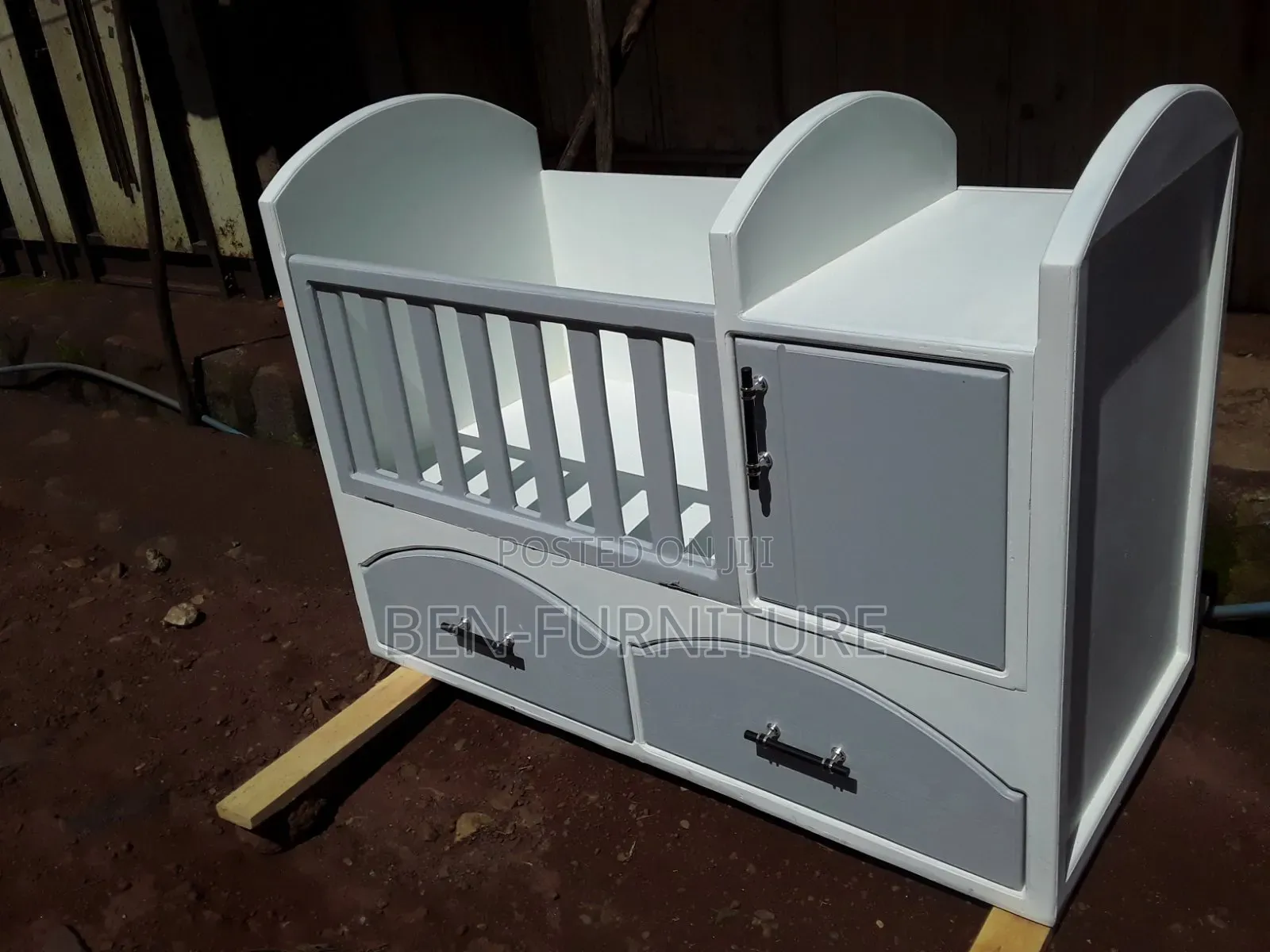 Baby Bed (የልጅ አልጋ)