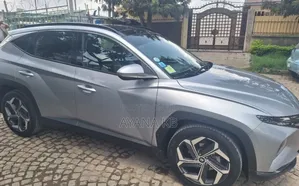 New Hyundai Tucson 2022 Silver