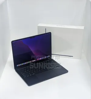 New Laptop Apple MacBook Air 2022 M2 8GB Apple M2 SSD 256GB