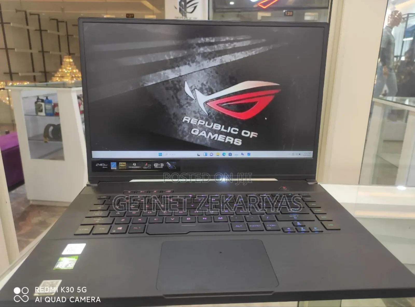 New Laptop Asus ROG Zephyrus G15 16GB Intel Core I7 SSD 1T