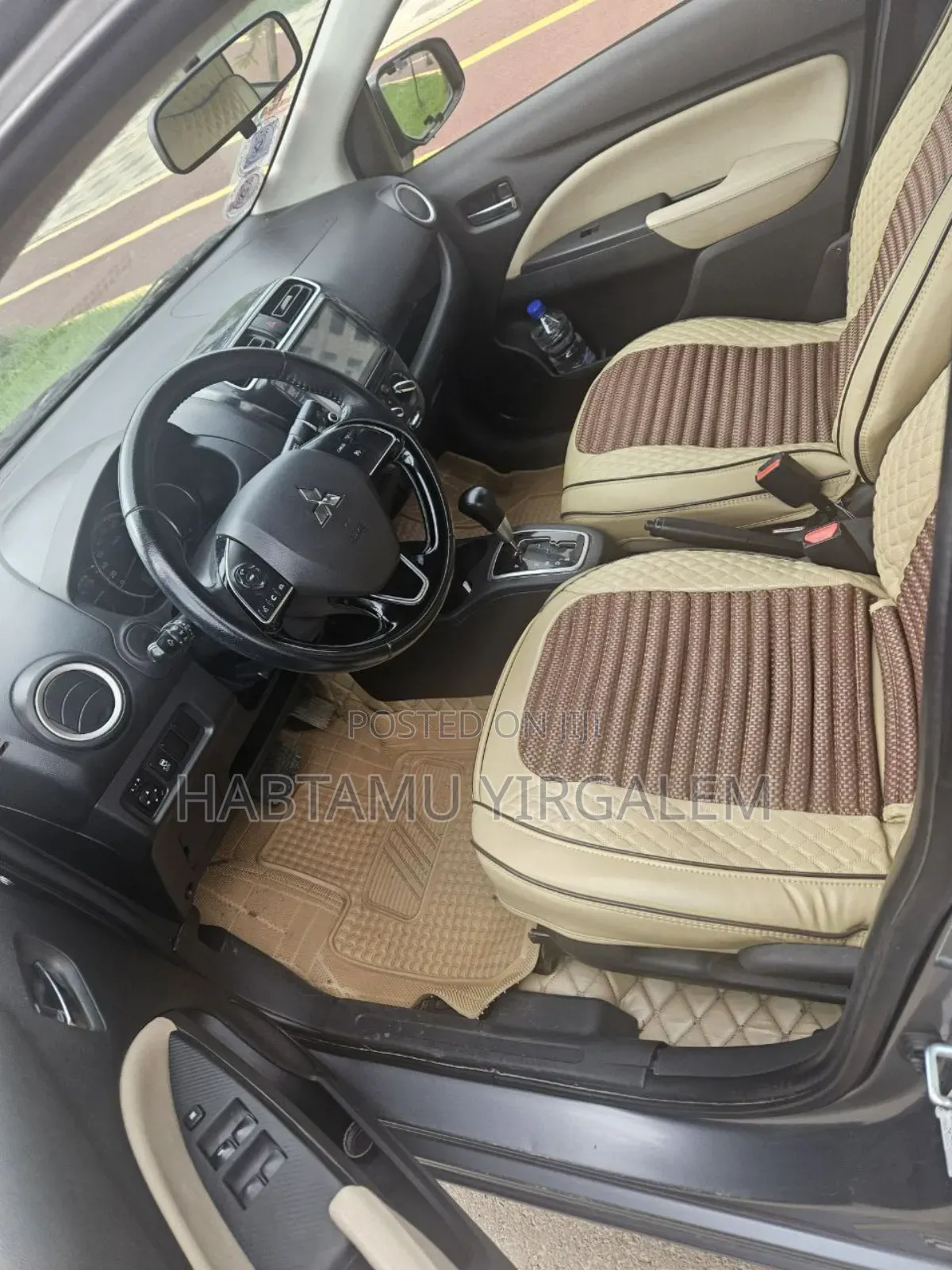 Mitsubishi Attrage 2021 Gray