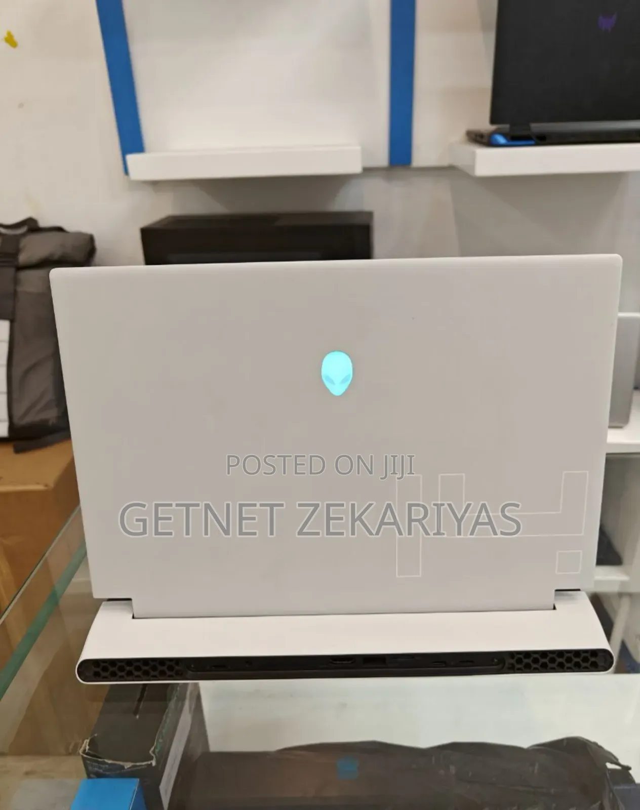 New Laptop Alienware M17x R2 16GB Intel Core I7 SSD 512GB