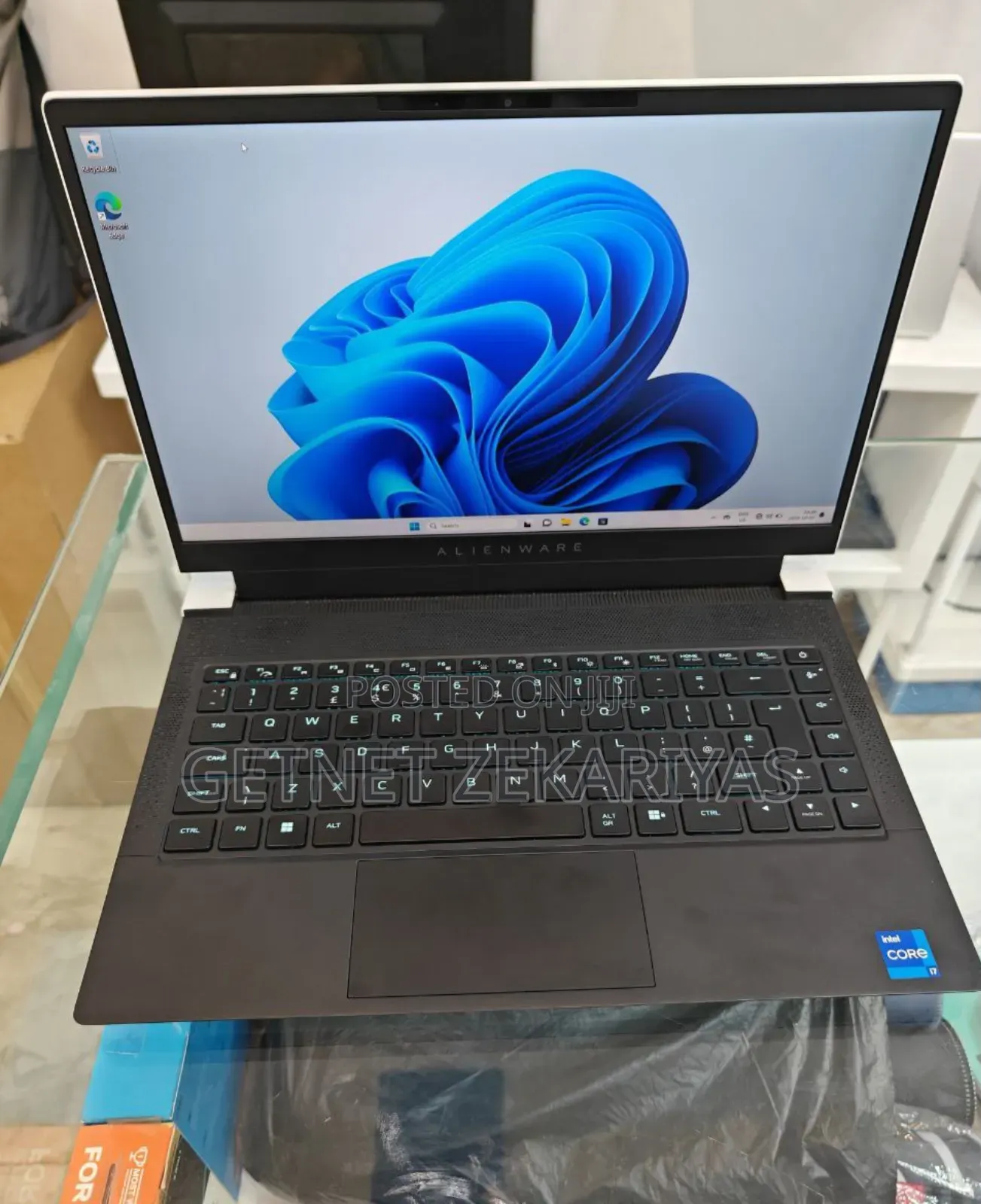 New Laptop Alienware M17x R2 16GB Intel Core I7 SSD 512GB