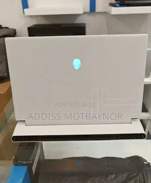 New Laptop Alienware Area-51m 16GB Intel Core I7 SSD 16 GB