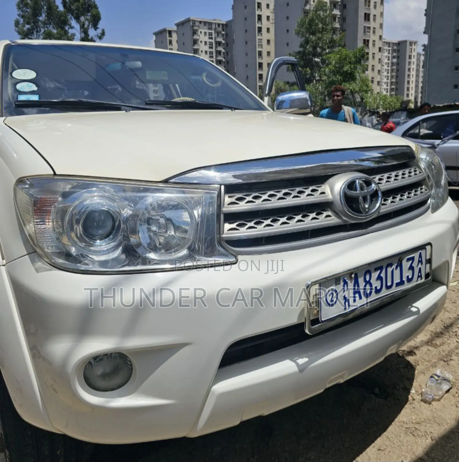 Toyota Fortuner 2011 White