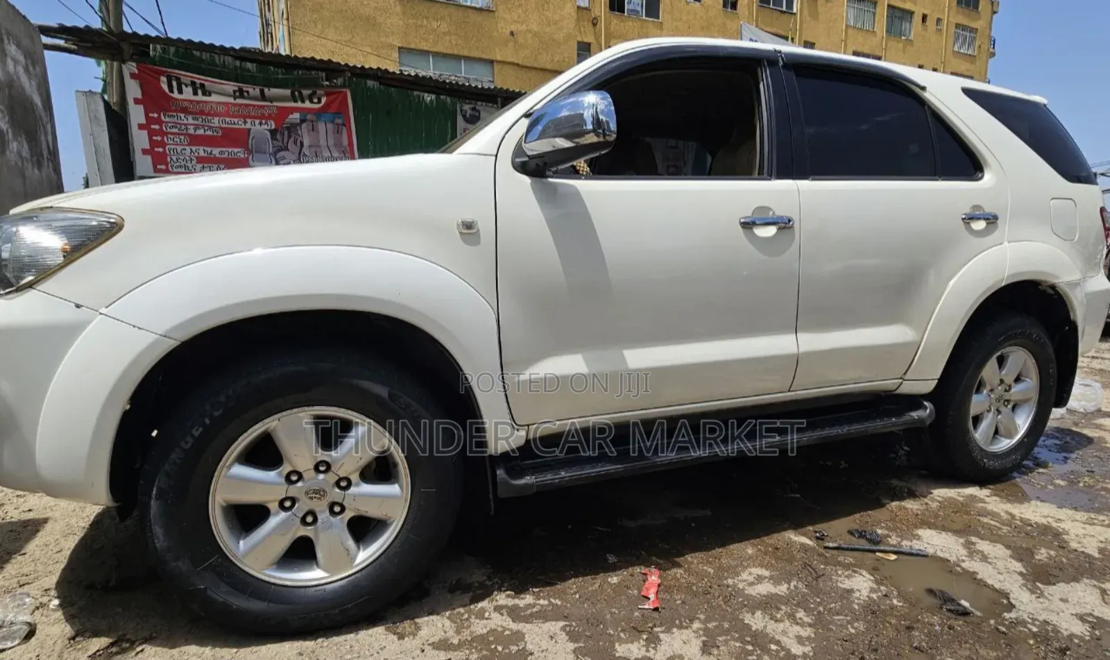 Toyota Fortuner 2011 White