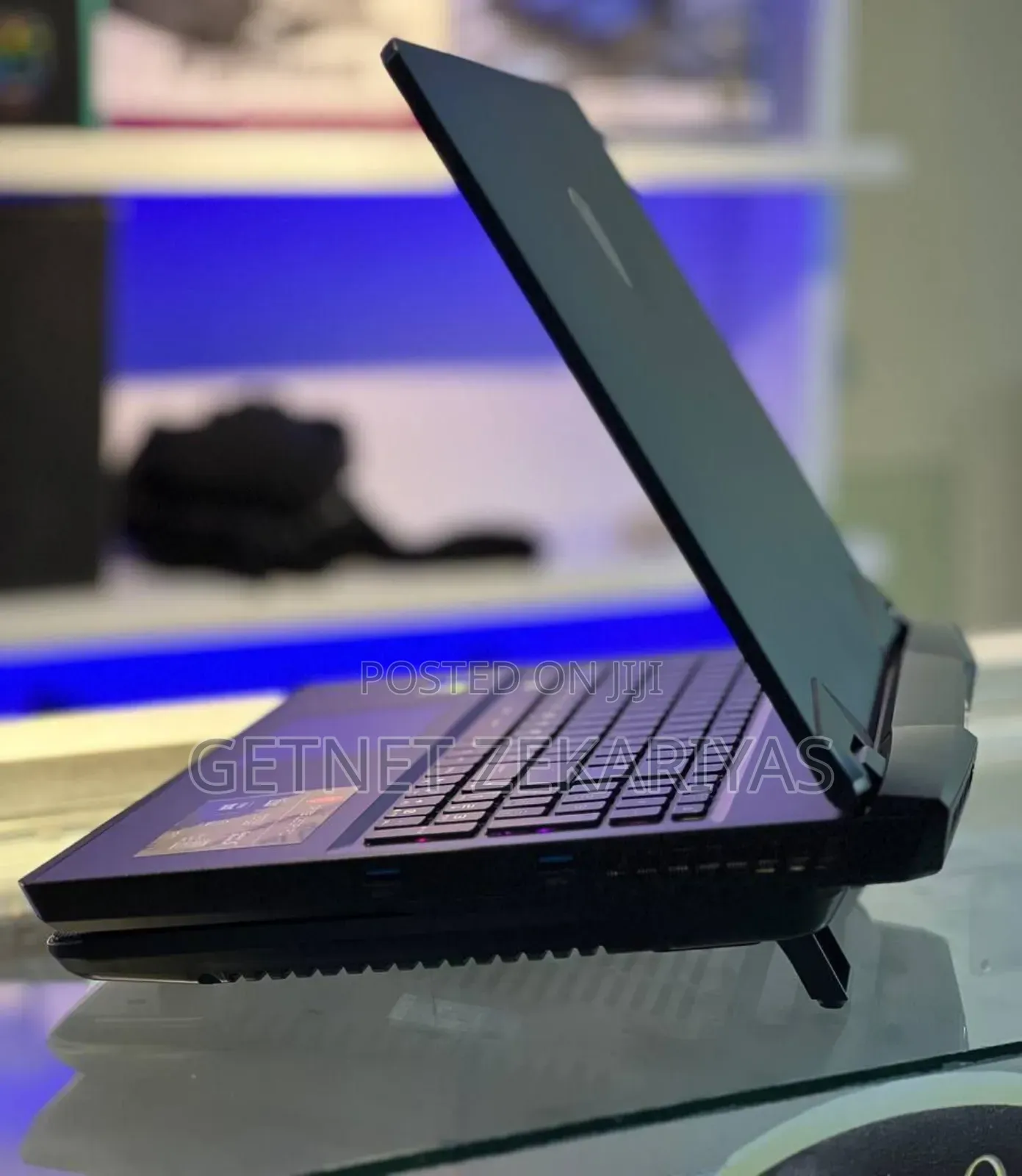 New Laptop MSI GP73 Leopard 8RE 16GB Intel Core I7 SSD 1T