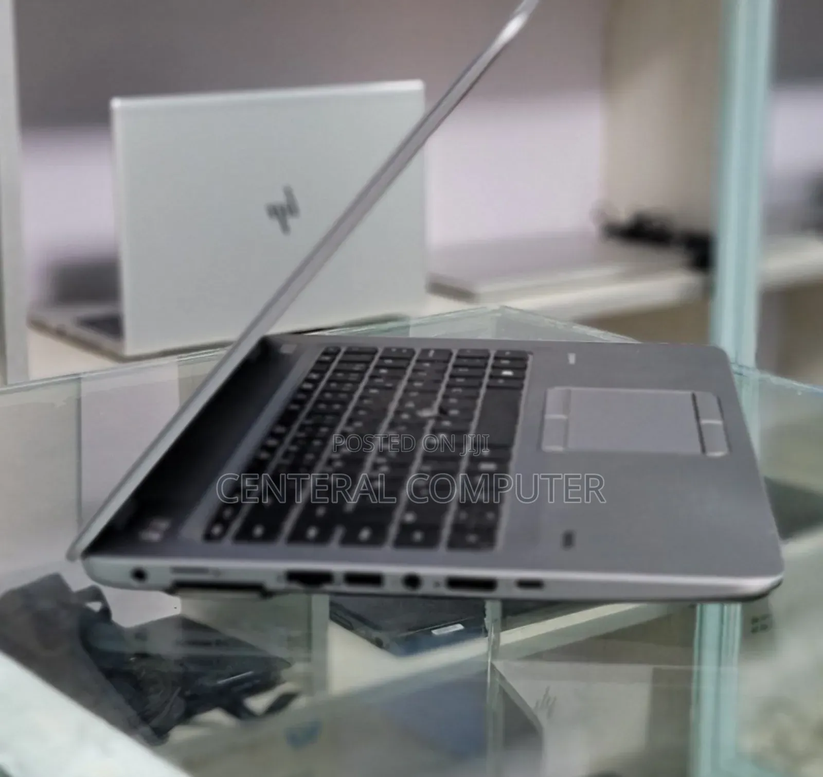 New Laptop HP 430 G4 8GB Intel Core I7 SSD 512GB