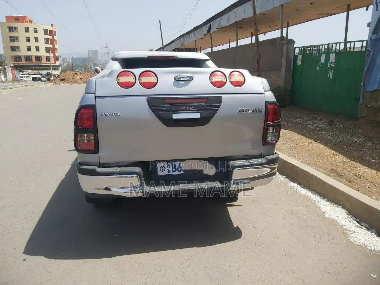 Toyota Hilux 2019 Silver