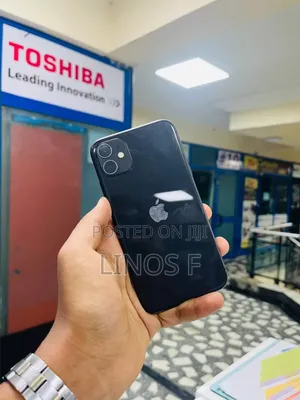 Apple iPhone 11 64 GB Black