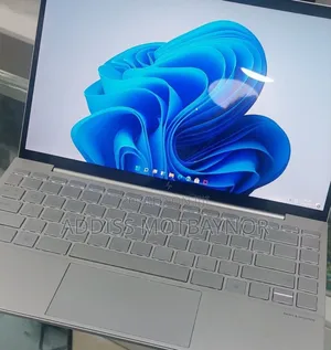 New Laptop HP Envy X360 16GB Intel Core I7 SSD 1T