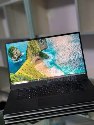 New Laptop Dell XPS 15 16GB Intel Core I7 SSD 512GB