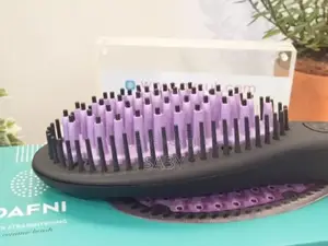 Pro Gemei Professional Hair Straightner Brush