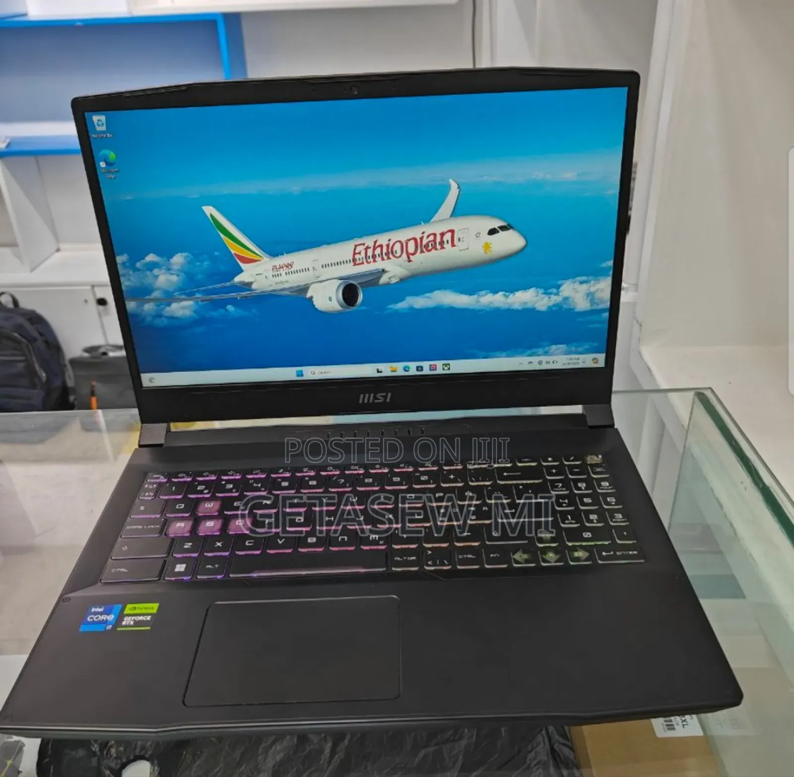 New Laptop MSI Pulse GL66 16GB Intel Core I7 SSD 512GB